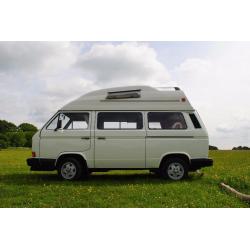 VW T25 Camper Van Komet