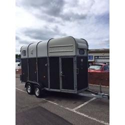 Richardson Rice Supreme Excel horse trailer