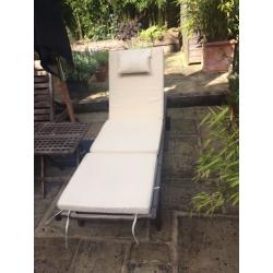 Garden Furniture Set + Parasol