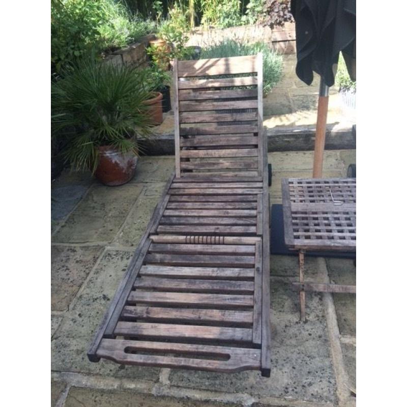 Garden Furniture Set + Parasol