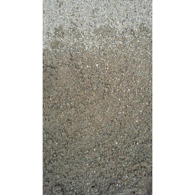 Building, sharp and concrete sand. No V.A.T! A full ton!
