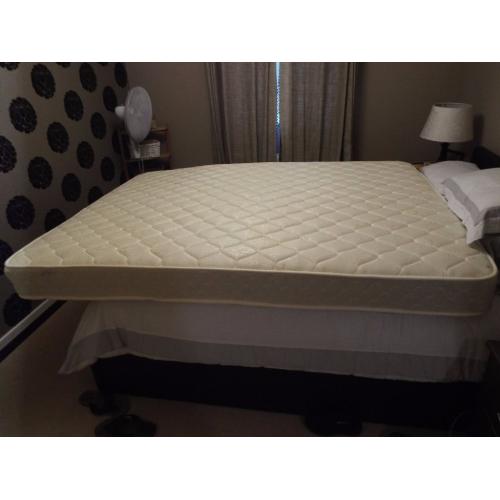 NEARLY NEW Mattress For Sale