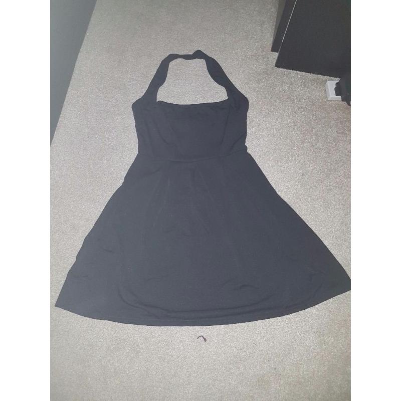 Size 8 clothing. Size 5 heels