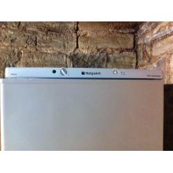 Hotpoint Fridge freezer in excellent condition