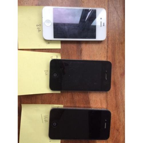 3 Iphones for urgent sale - all in good condition and working