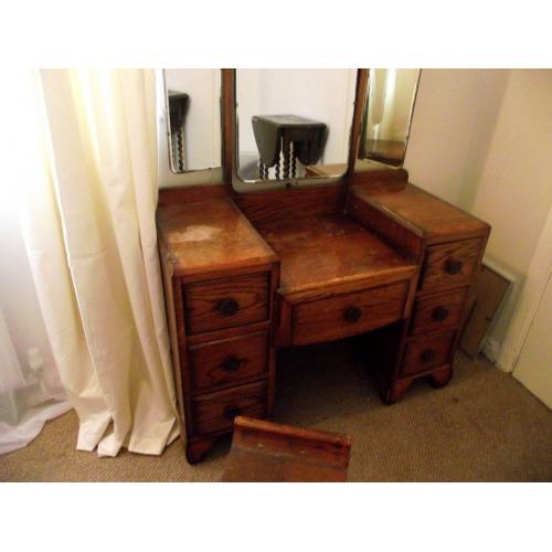 dressing table and stool