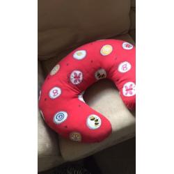 Nursing pillow