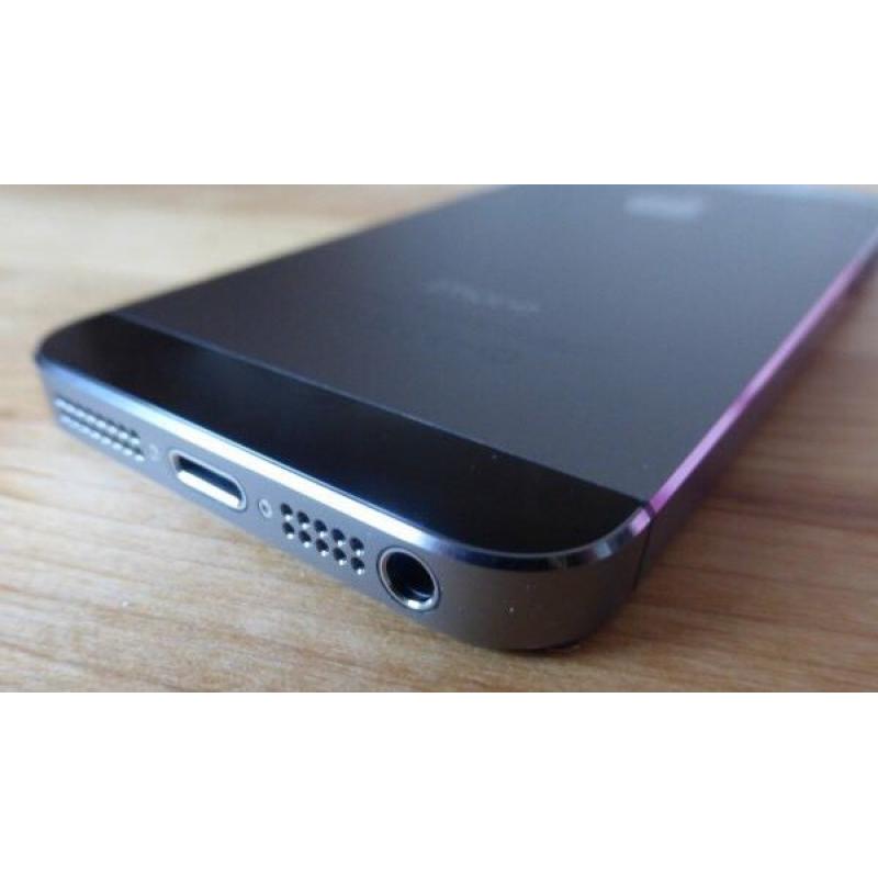 iPhone 5s 16GB space gray