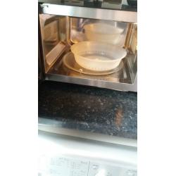 Delonghi microwave combi for sale. excellent clean condition