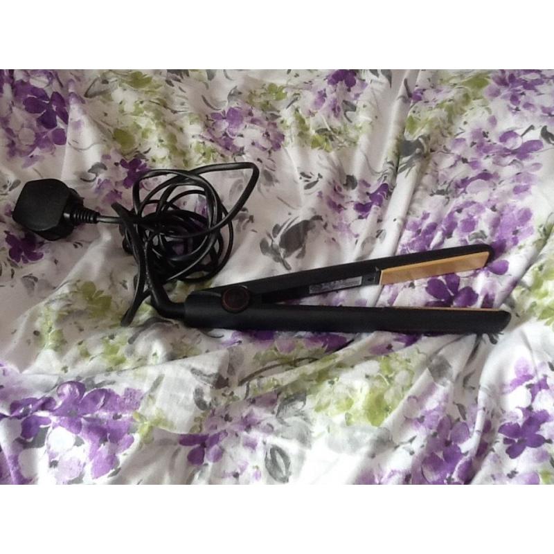 GHD Hair straighter