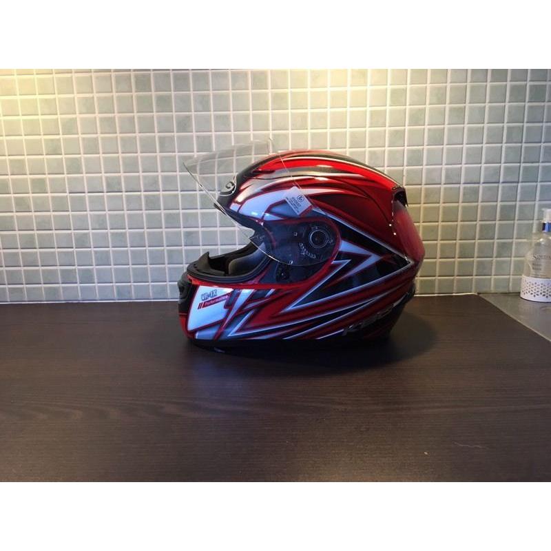 Helmet and gloves