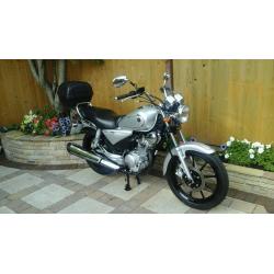 Immaculate Yamaha Custom 125