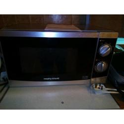 Microwave cooker