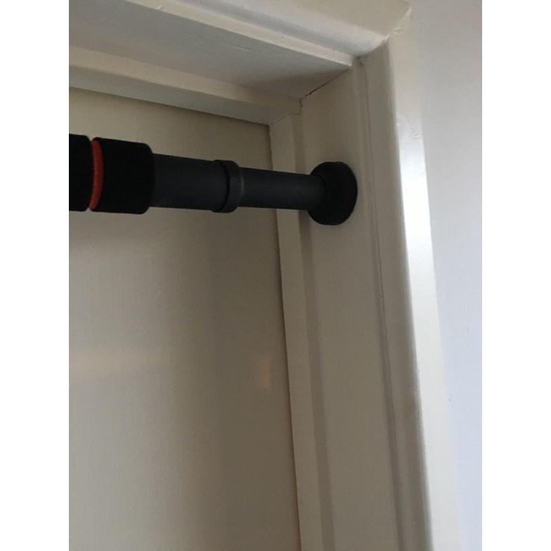 Chin up bar / Pull-up bar