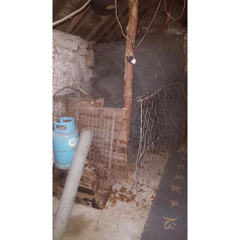 Netting wire