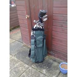 Golf clubs + bag