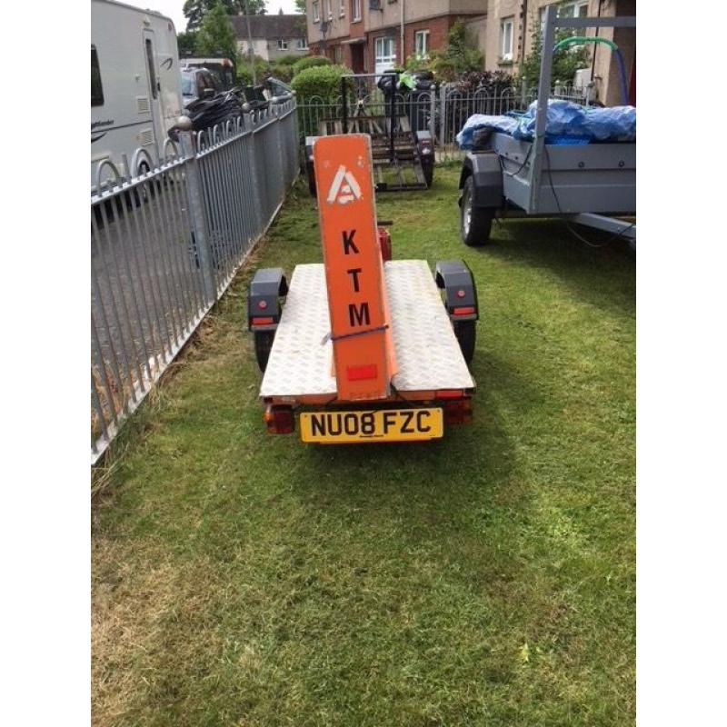 Single bike trailer in KTM style orange