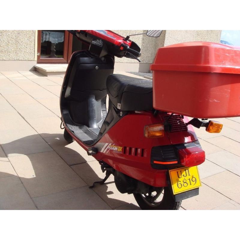 Honda NH80 Vision DX full mot only 4907miles MINT