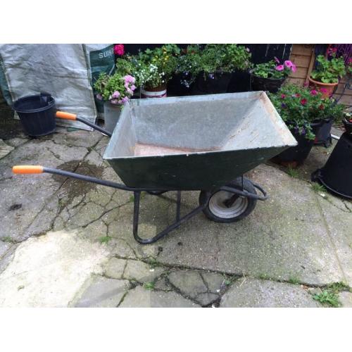 Wheel barrow