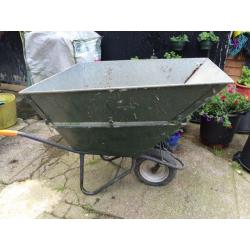 Wheel barrow
