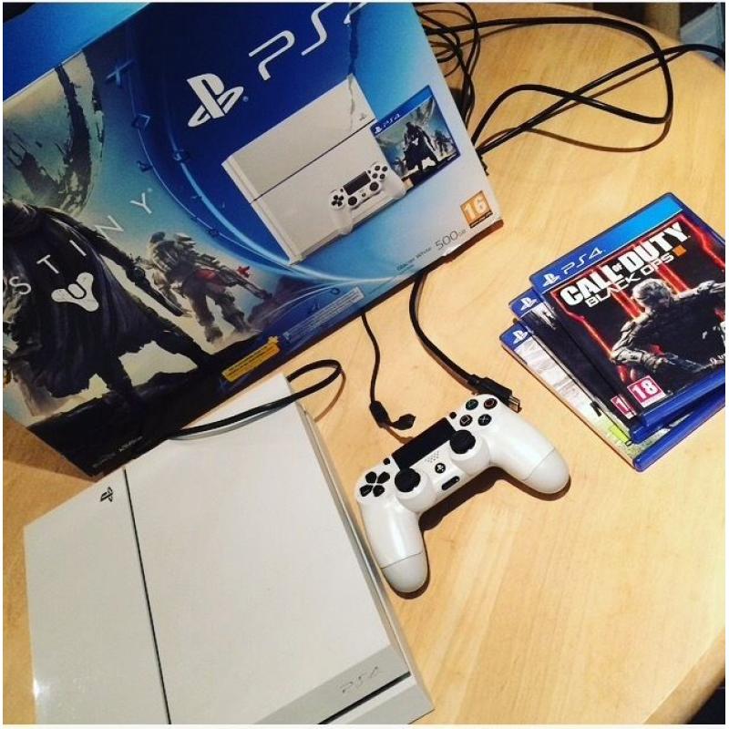 Ps4 white edition bundle
