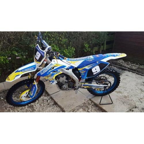 RMZ 250 07 year