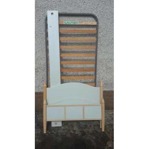 Single bed