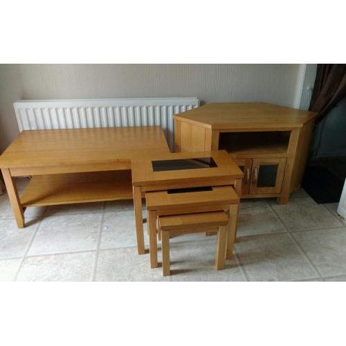 Three pieces of Oak furniture