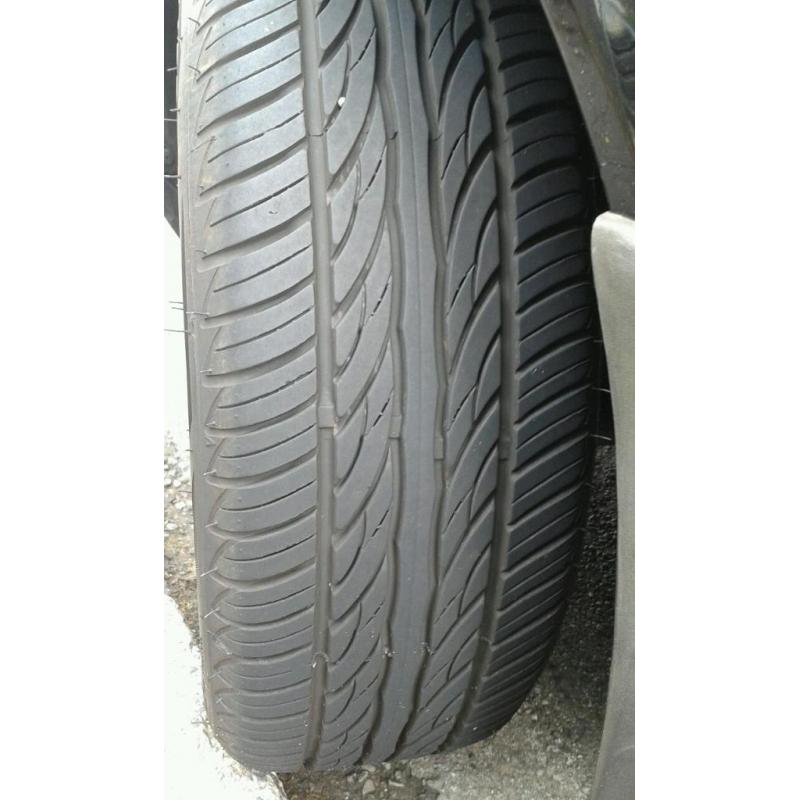 Fiesta ka alloy wheels x4 3x new tyres