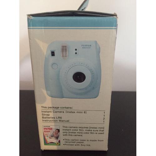 Fujifilm instax mini 8 Polaroid camera