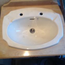 Bathroom sink and vanity unit,