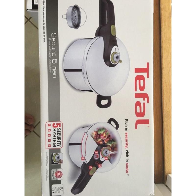 Tefal Pan set for induction oven