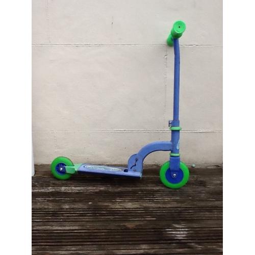 Ozbozz scooter