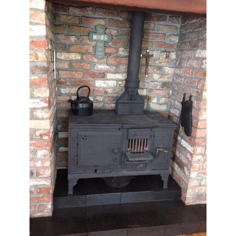 Old style Guidwife cooker (similiar to Modern mistress)