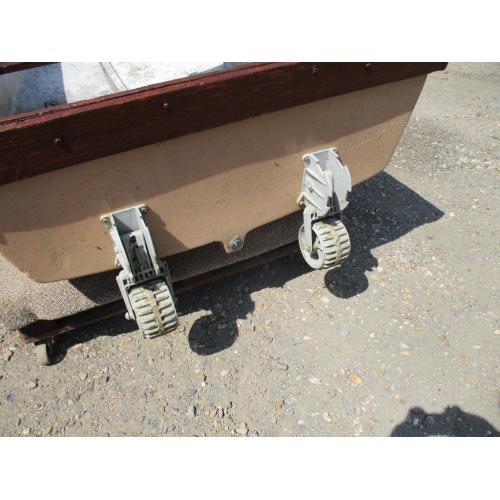 8ft grp dinghy with wheels