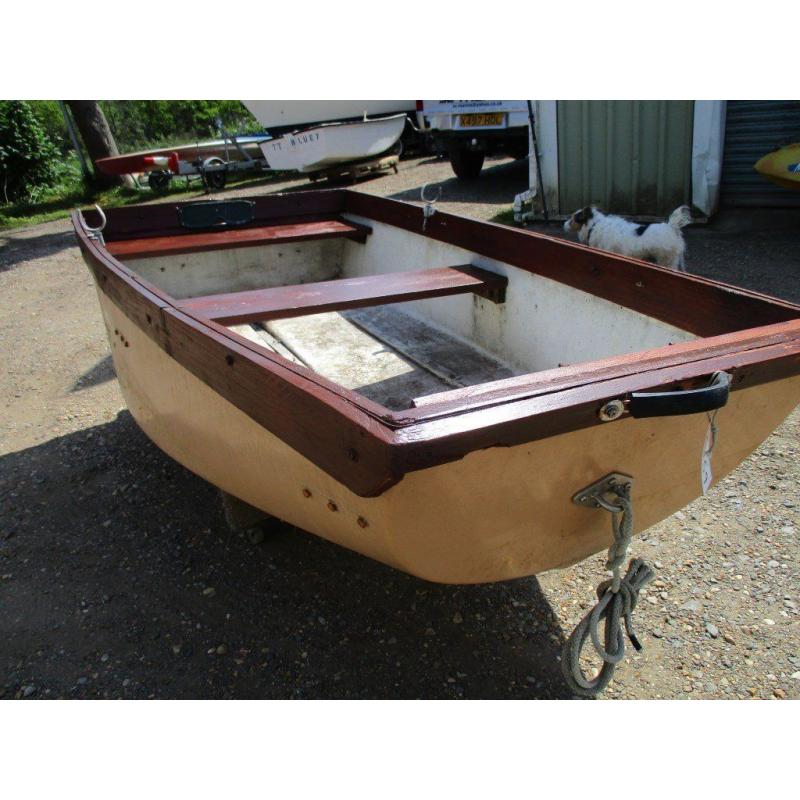 8ft grp dinghy with wheels