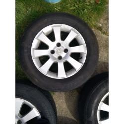 Vauxhall astra H MK5 Alloy wheels with tyres in good condition