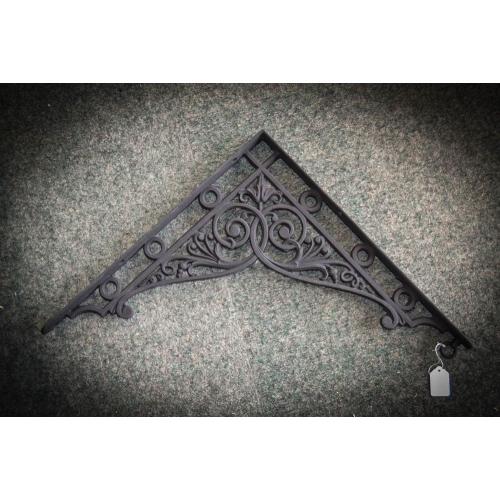 Large Victorian cast Iron L bracket