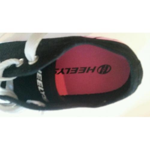 Heelys (Genuine)