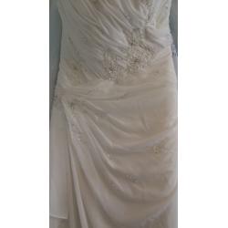 Margaret Lee bridal gown