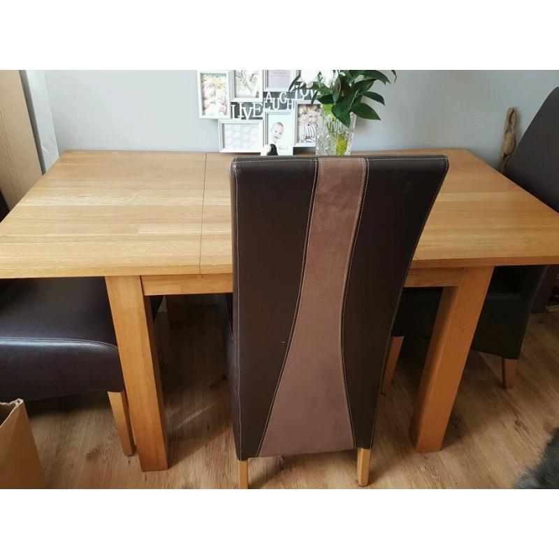 Large Wooden Dining Table & Chairs.