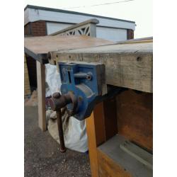 Work bench