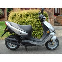 Suzuki Katana R AY50 Scooter 50cc 2 Stroke LEARNER LEGAL Sports Moped 1 YEARS MOT Deristricted