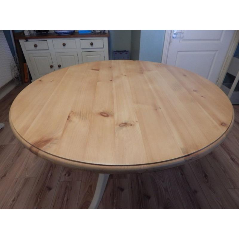 Refurbished Large Solid Pine Table / Can Deliver
