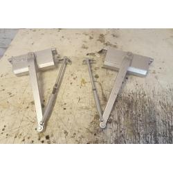 door closer