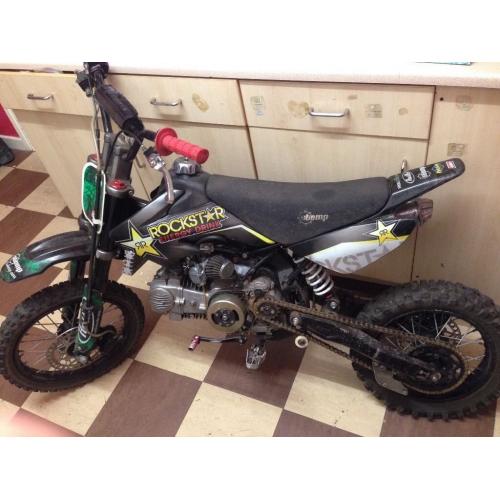 Stomp 140 pitbike