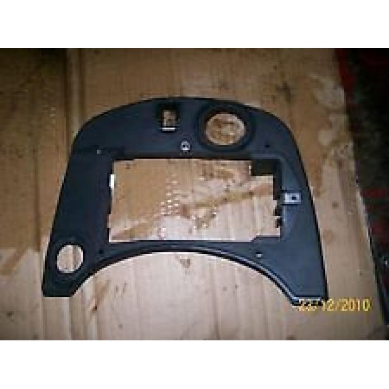 vespa et2 plastic cover needed
