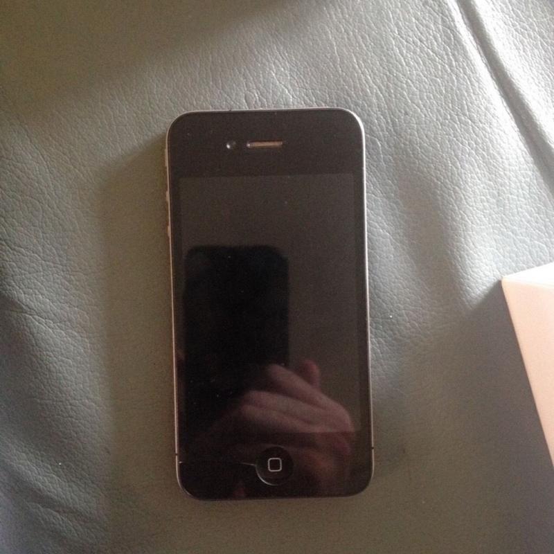 iPhone 4 8GB
