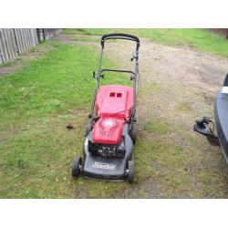 Mountfield RV40 150cc petrol lawnmower