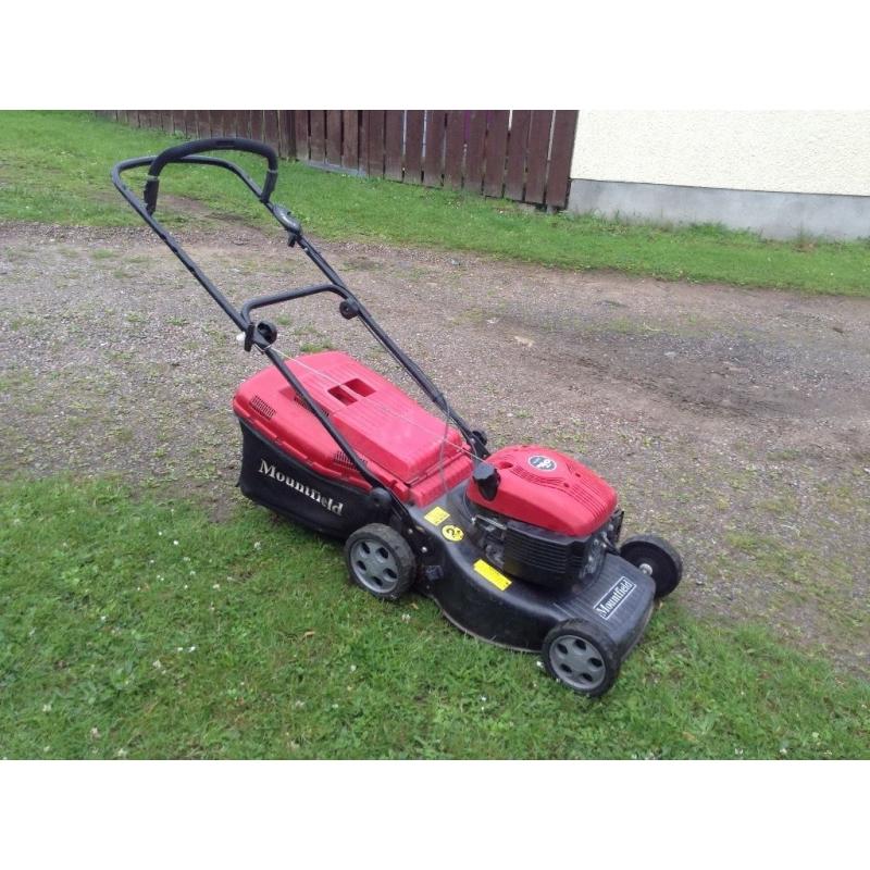 Mountfield RV40 150cc petrol lawnmower
